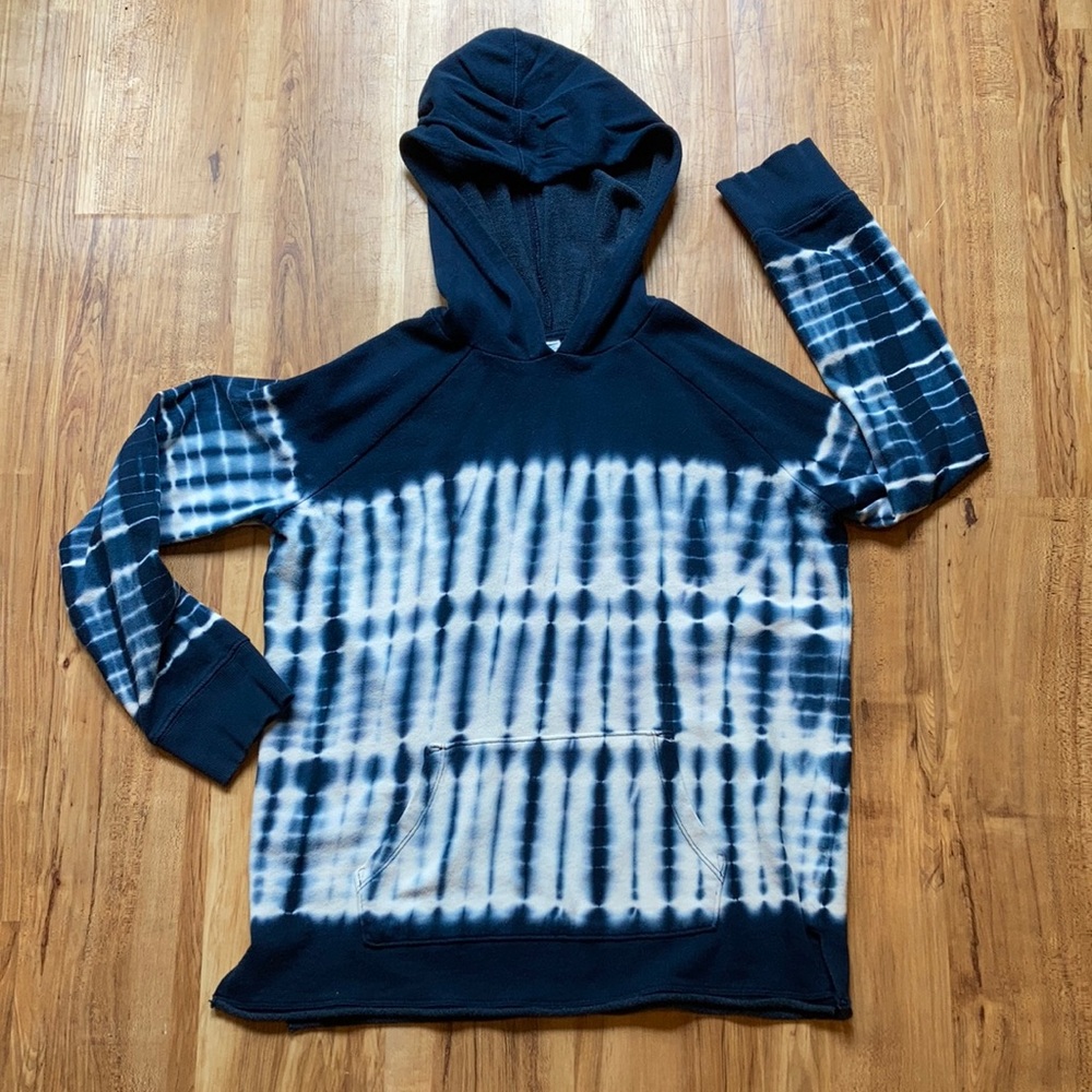 The dye hoodie